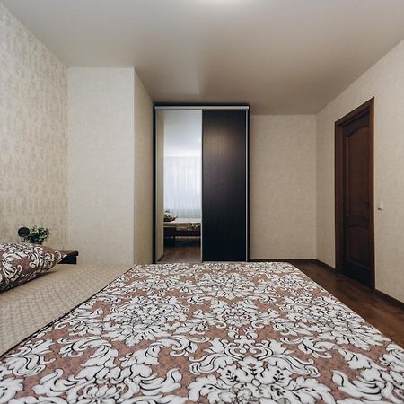 Apart-Smart On Kharkovskaya Near Lavina 1 Floor Apartment Sumy Exterior photo